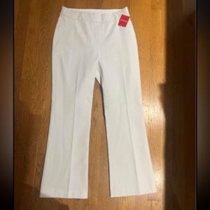 Spanx On the Go Kick Flare Pant, white, small, NWT